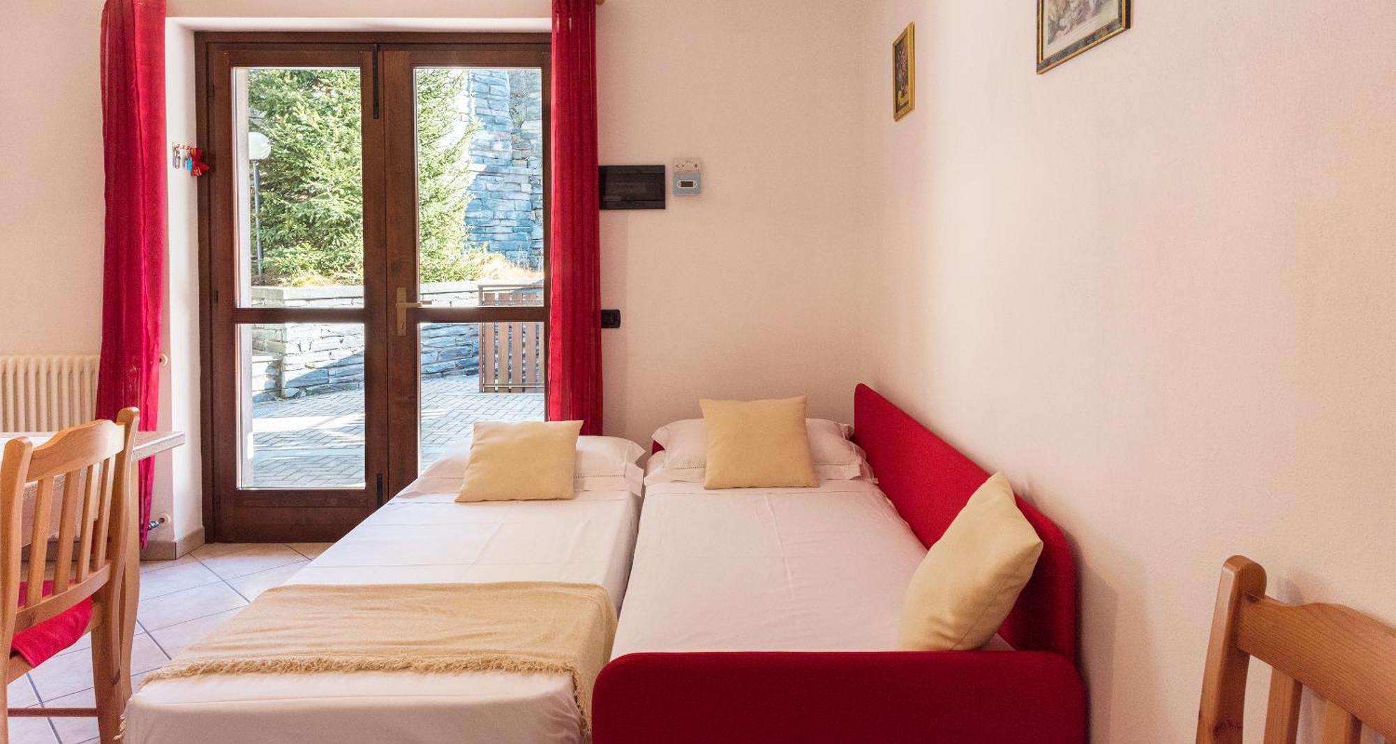 Lanterna Apartments Chiesa in Valmalenco Exterior foto