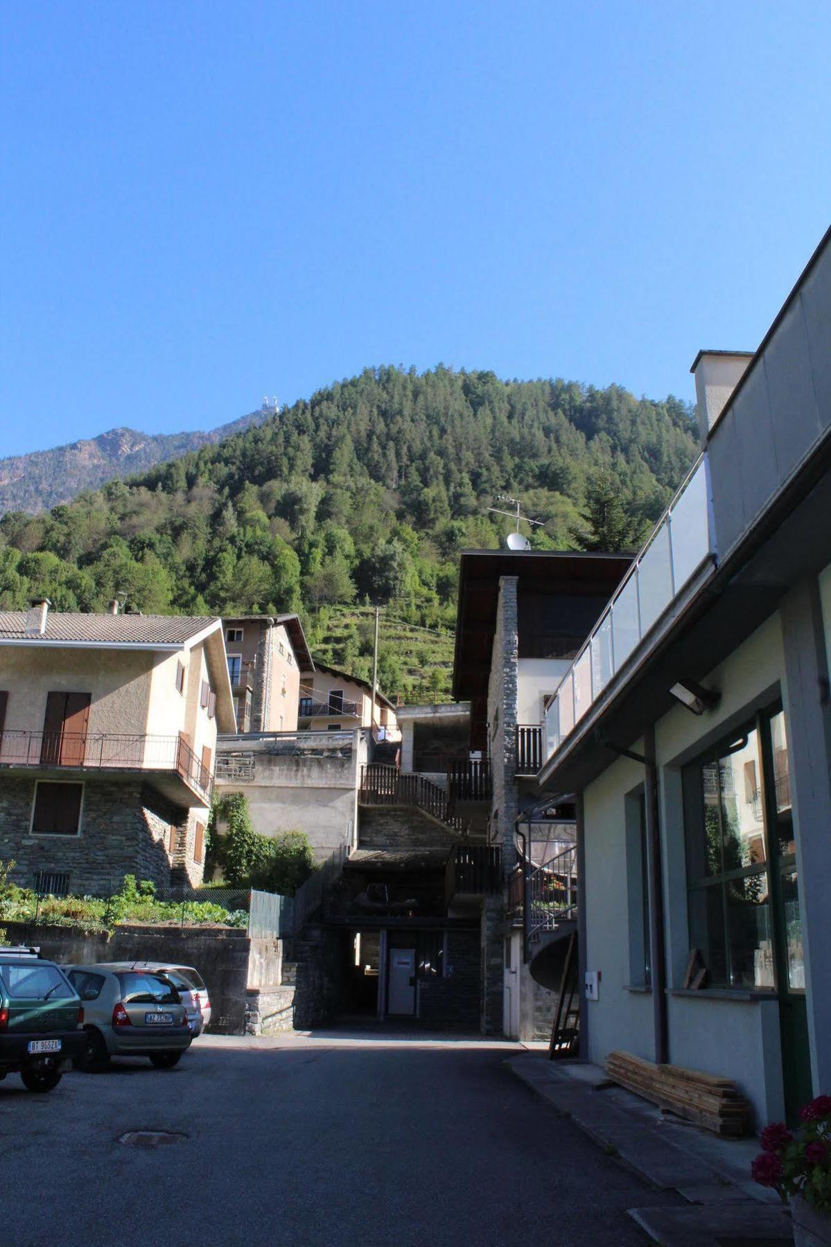 Lanterna Apartments Chiesa in Valmalenco Exterior foto
